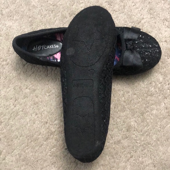 Slip ons - Picture 3 of 3